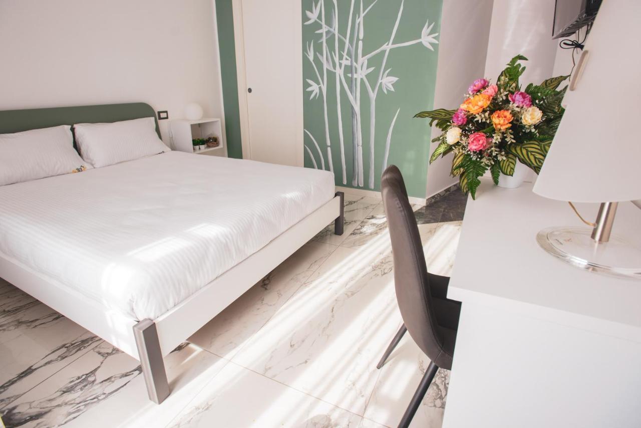 Elly'S B&B Portici Esterno foto