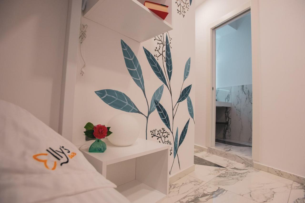 Elly'S B&B Portici Esterno foto